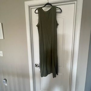 Olive old navy midi dress. Size medium.